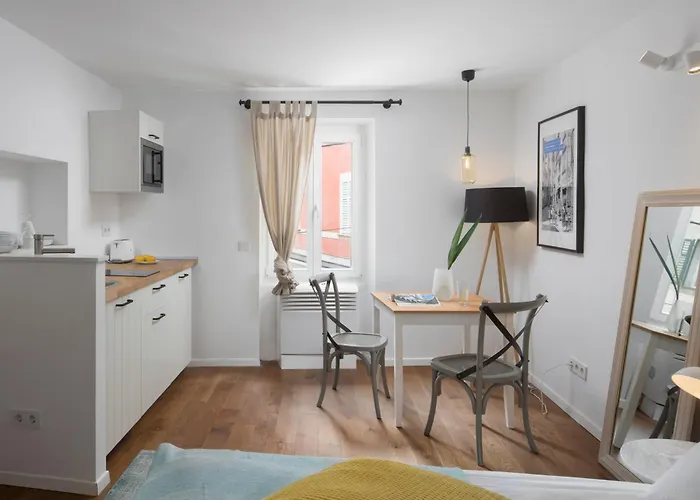 Historic Alley By Irundo