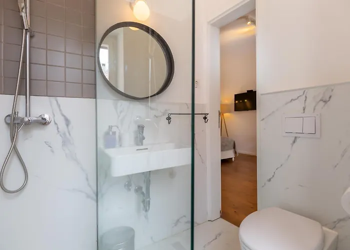 Historic Alley By Irundo * Rovinj